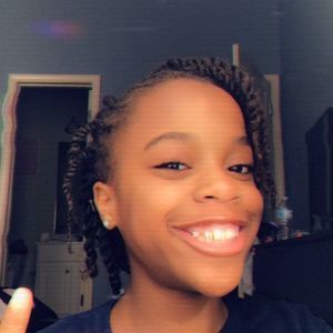 Meet your Posher, Janae